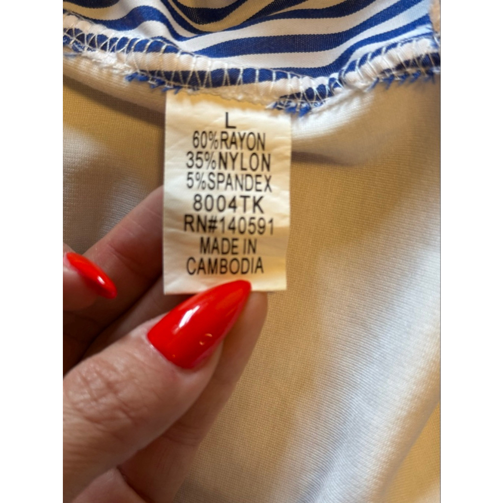 CQ by CQ White Tee Blue Stripe Ruffle Hem Top Size Large - Picture 4 of 4